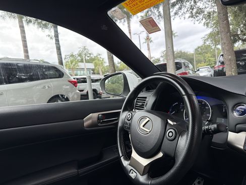 Used 2015 Lexus CT 200h w/ Navigation Package FWD image 42