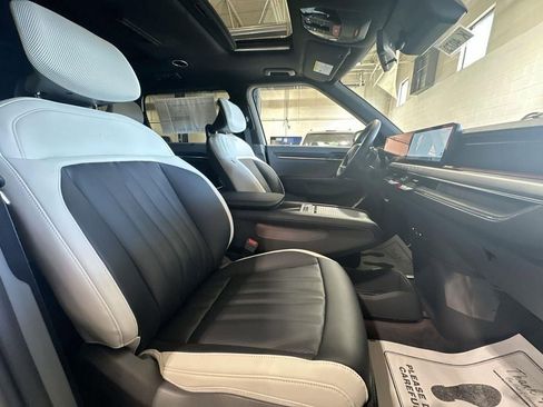 New 2026 Kia EV9 GT-Line AWD/4WD image 28