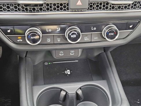 New 2026 Honda HR-V EX-L image 16