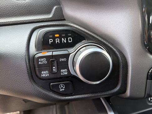 Used 2022 RAM 1500 Big Horn AWD/4WD image 31