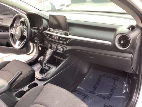 Used 2021 Kia Forte Sedan image 27