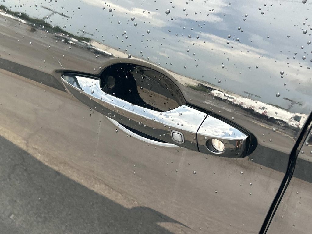 Used 2024 Mitsubishi Eclipse Cross SE AWD/4WD image 18