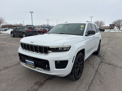 Used 2021 Jeep Grand Cherokee L Overland image 9