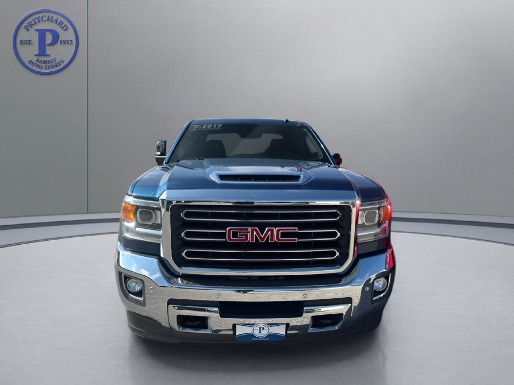Used 2017 GMC Sierra 3500 SLT w/ Duramax Plus Package AWD/4WD image 2