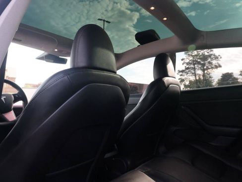 Used 2023 Tesla Model 3 Standard Range RWD image 24