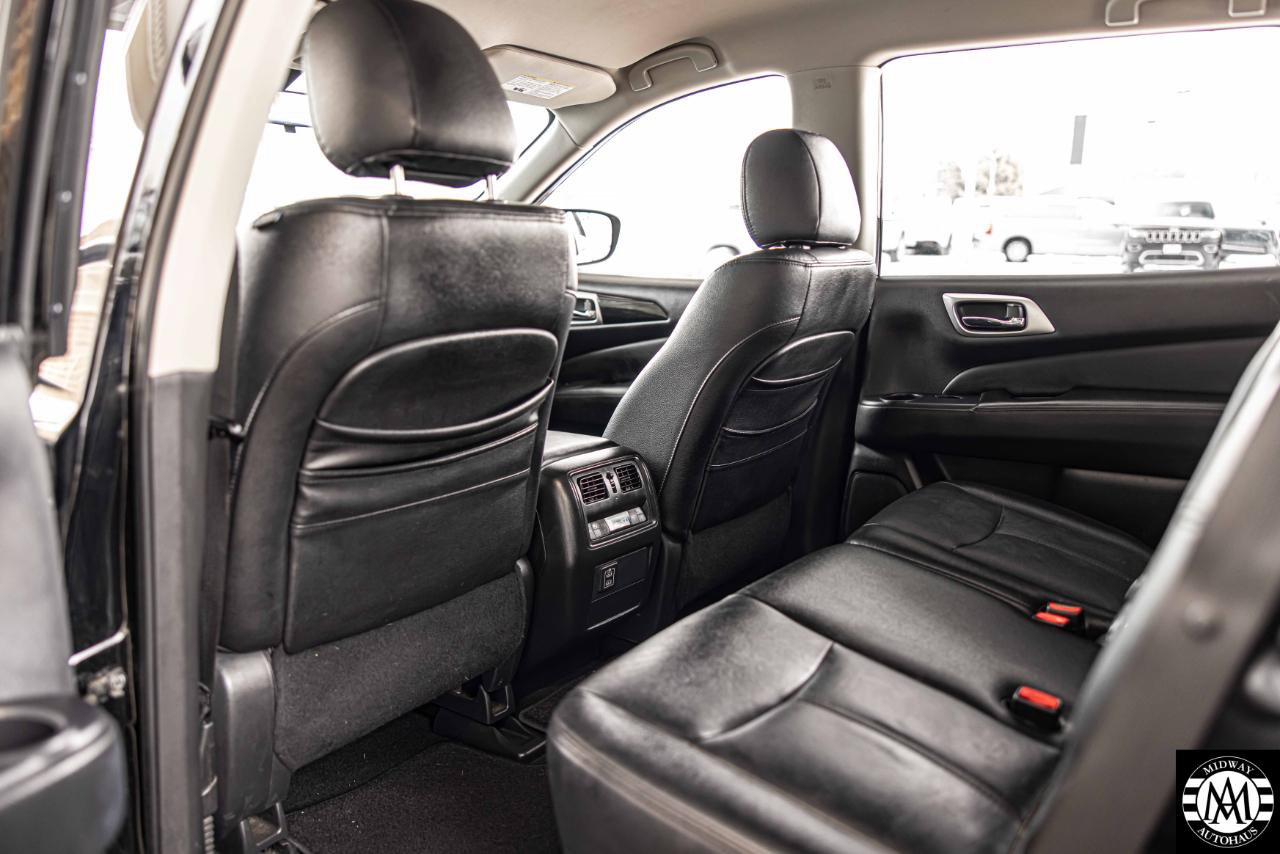Used 2018 Nissan Pathfinder S AWD/4WD image 23