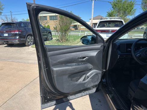 Used 2026 Hyundai Tucson SEL image 13