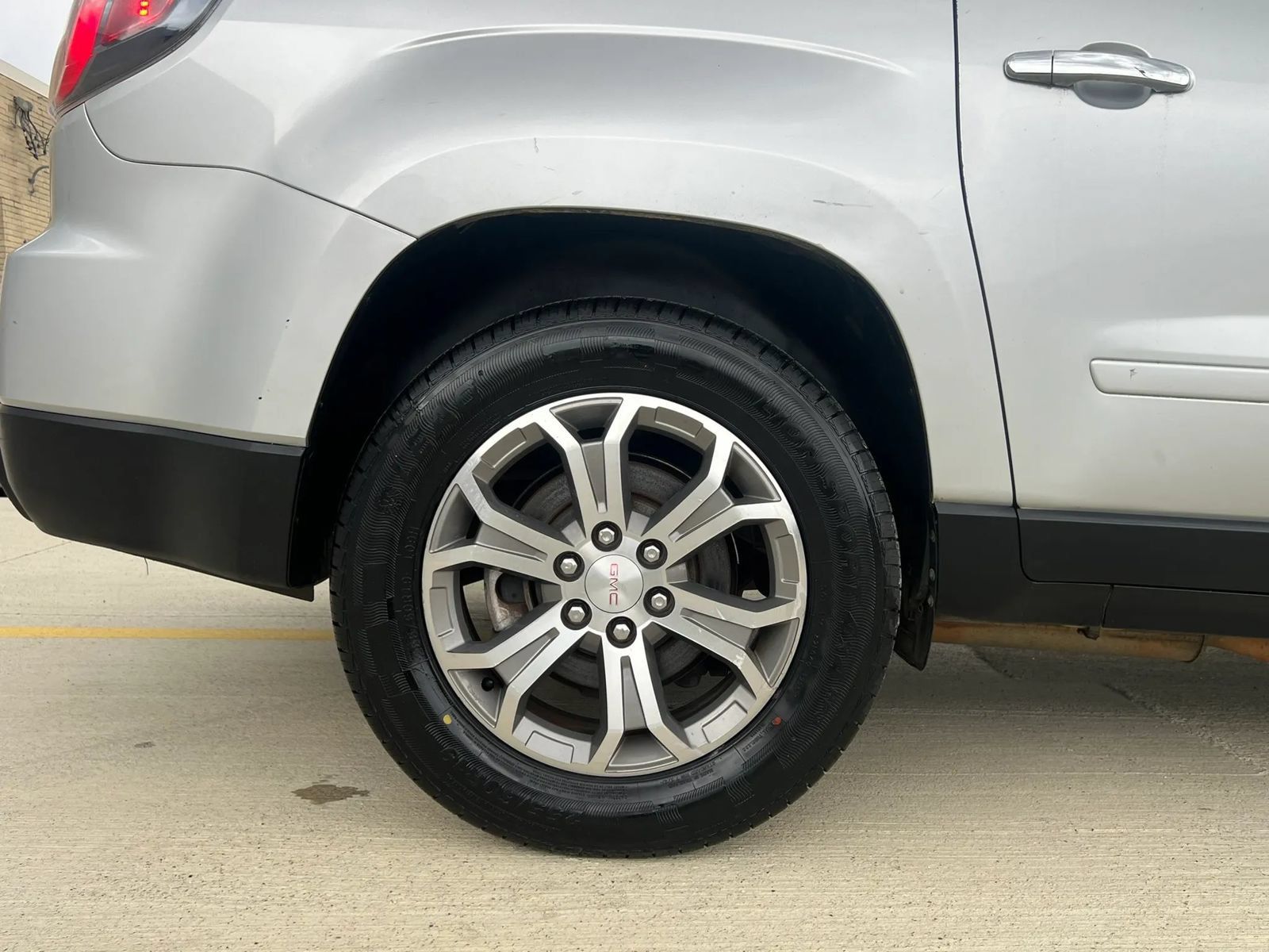 Used 2015 GMC Acadia SLT AWD/4WD image 52