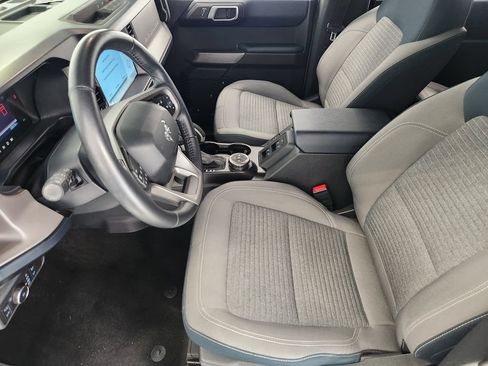 Used 2022 Ford Bronco Outer Banks AWD/4WD image 13