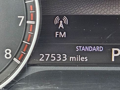 Used 2025 Nissan Pathfinder SV FWD image 22