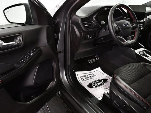 Used 2024 Ford Escape ST-Line w/ Tech Pack #1 image 18