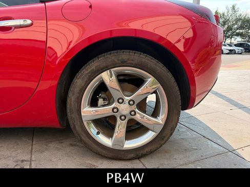 Used 2007 Pontiac Solstice Convertible w/ Premium Package RWD image 14