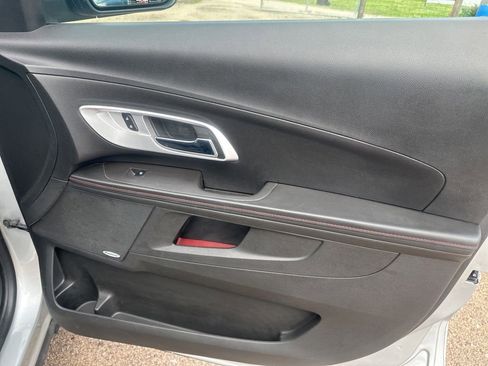Used 2015 Chevrolet Equinox LT FWD image 11