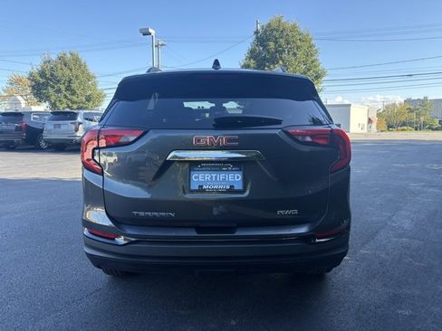 Certified 2021 GMC Terrain SLE w/ Driver Convenience Package image 4