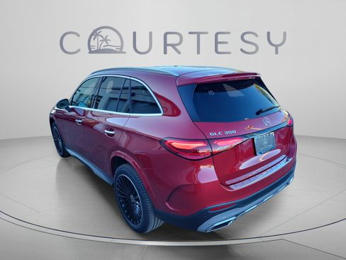 Certified 2026 Mercedes-Benz GLC 300 image 3