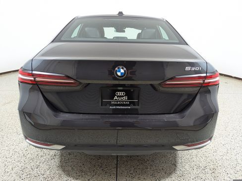 Used 2025 BMW 530i RWD image 6