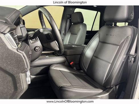 Used 2024 GMC Yukon Denali w/ Max Trailering Package AWD/4WD image 12