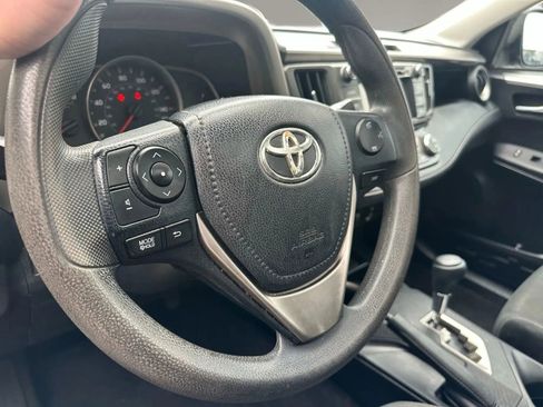Used 2014 Toyota RAV4 XLE image 10