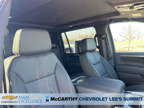 New 2026 Chevrolet Suburban RST image 22