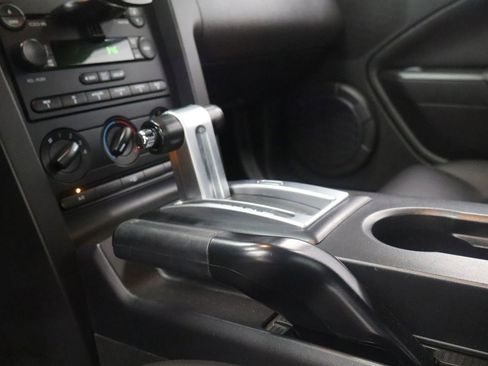 Used 2007 Ford Mustang GT Premium RWD image 24