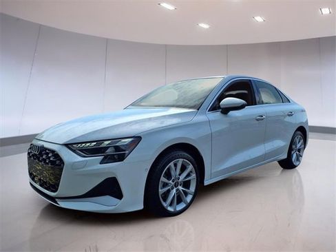 Used 2025 Audi A3 2.0T Premium w/ Convenience Package image 4