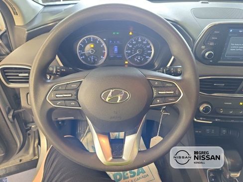 Used 2020 Hyundai Santa Fe SE image 13