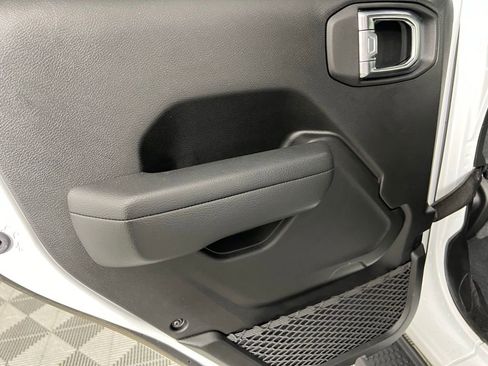 Used 2025 Jeep Wrangler Unlimited Sport S 4xe w/ Convenience Group image 27