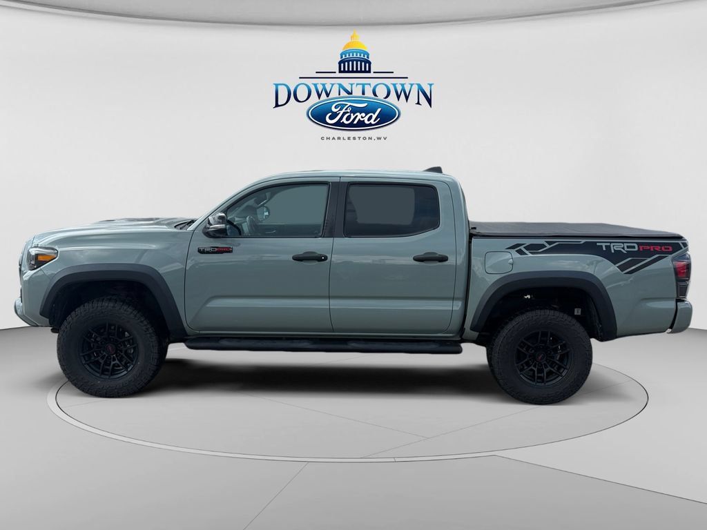 Used 2021 Toyota Tacoma TRD Pro AWD/4WD image 6