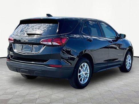 Used 2024 Chevrolet Equinox LS w/ LS Convenience Package FWD image 6