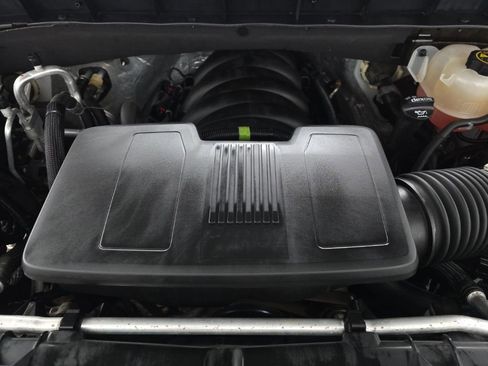 Used 2019 Chevrolet Silverado 1500 LT w/ All-Star Edition image 19