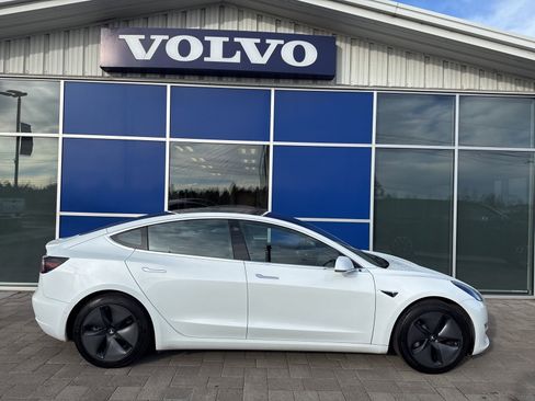 Used 2018 Tesla Model 3 Long Range image 7