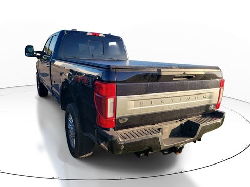 Used 2022 Ford F350 Platinum AWD/4WD image 6