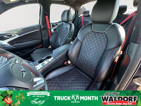 Used 2023 Genesis G70 3.3T w/ Sport Prestige Package image 19