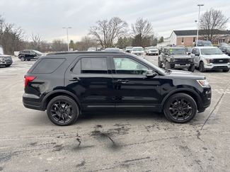 Used 2018 Ford Explorer XLT w/ Equipment Group 202A video 4