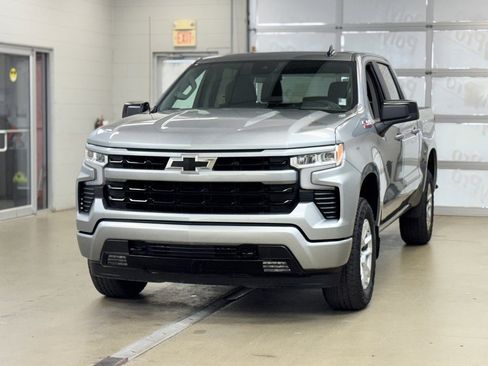 New 2026 Chevrolet Silverado 1500 RST w/ Z71 Off-Road Package image 3