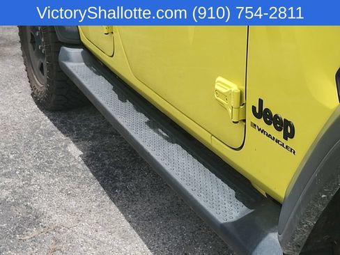 Used 2023 Jeep Wrangler Unlimited Sport AWD/4WD image 25