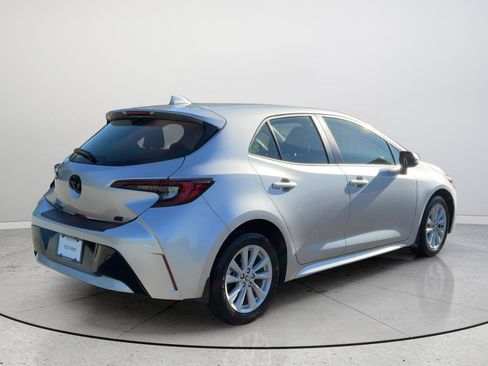 Used 2023 Toyota Corolla SE FWD image 7