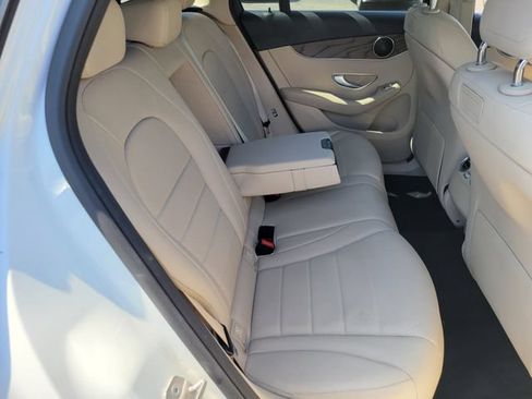 Used 2018 Mercedes-Benz GLC 300 image 22