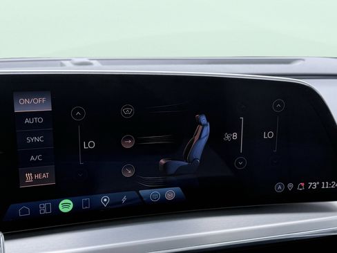 Used 2024 Cadillac Lyriq Luxury image 69