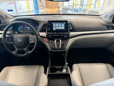 Certified 2023 Honda Odyssey EX-L image 18