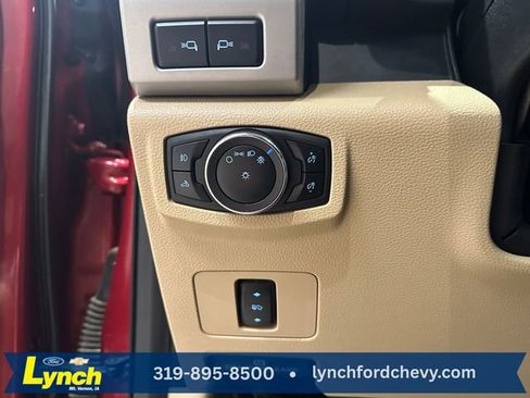 Used 2018 Ford F250 Lariat w/ Chrome Package image 18