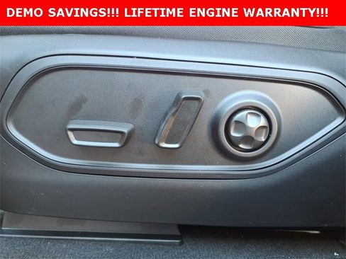 New 2026 Jeep Grand Cherokee Altitude image 15