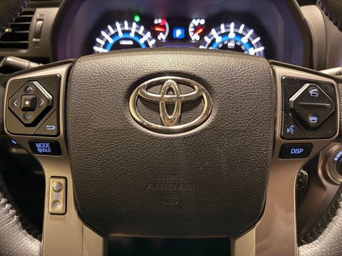 Used 2019 Toyota 4Runner SR5 Premium RWD image 21