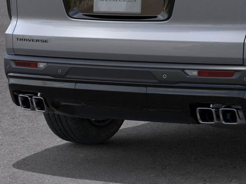 New 2026 Chevrolet Traverse LT image 14