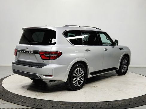 Used 2023 Nissan Armada SL w/ Captain's Chairs Package image 7
