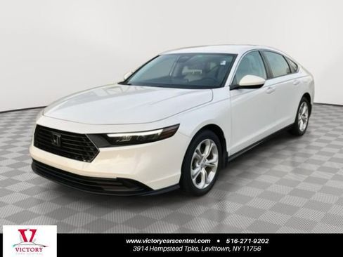 Used 2023 Honda Accord LX image 1