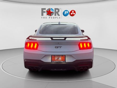 Used 2025 Ford Mustang GT Premium image 4