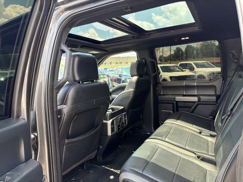 Used 2018 Ford F150 Raptor w/ Equipment Group 802A Luxury AWD/4WD image 17