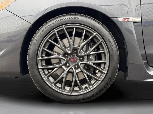 Used 2016 Subaru WRX STI image 11