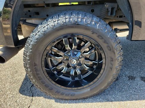 Used 2016 Ford F150 Platinum w/ Equipment Group 701A Luxury AWD/4WD image 10